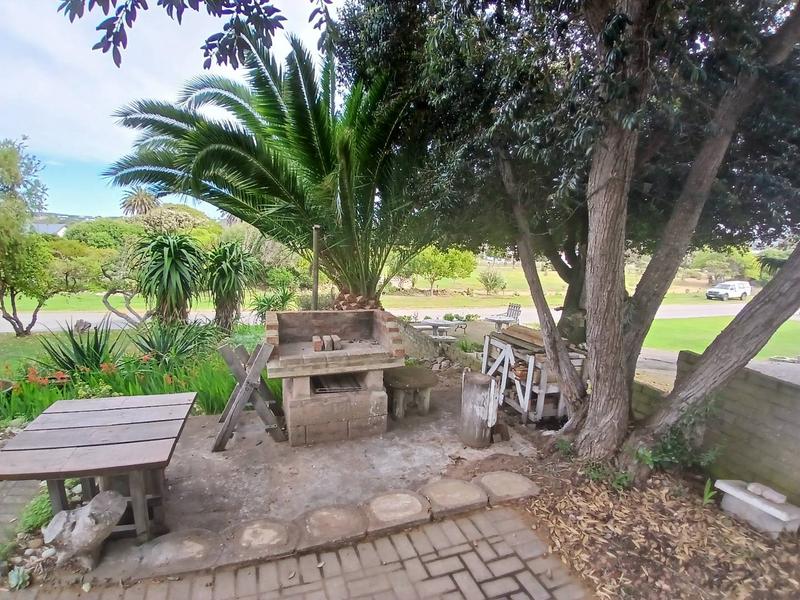4 Bedroom Property for Sale in Stilbaai East Western Cape